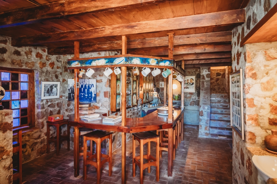 5 Bedroom Property for Sale in De Rust Western Cape